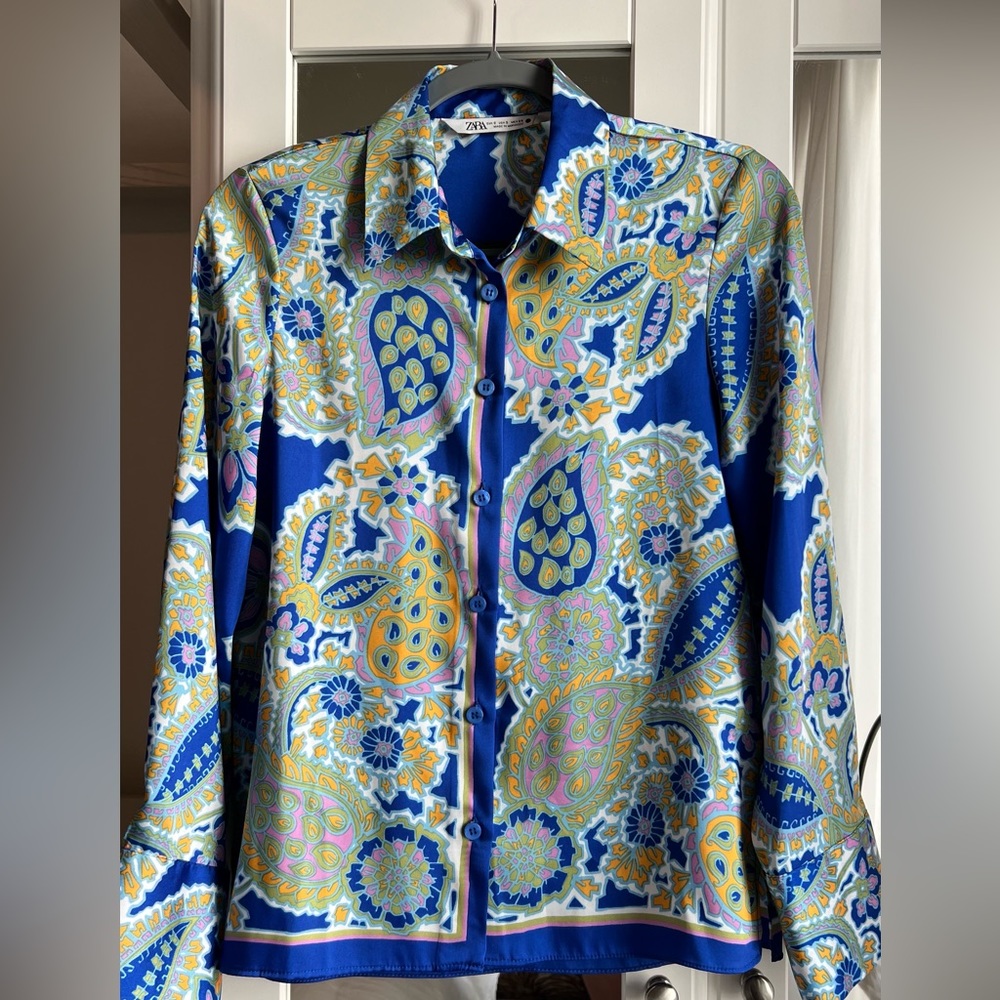 Zara Silky Patterned Button-down Blouse